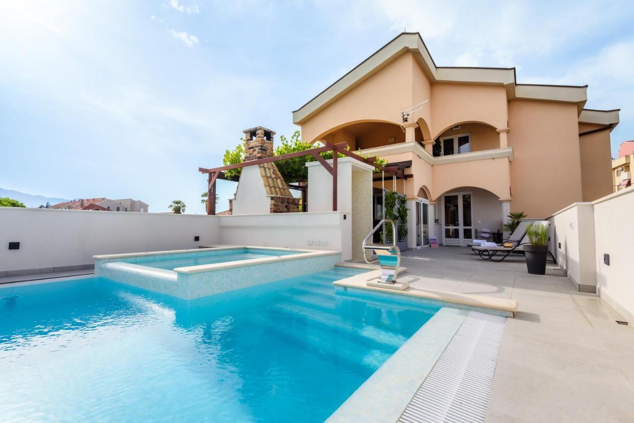 Neretva Valley Apartments - Heated Pool เมทโควิช ภายนอก รูปภาพ